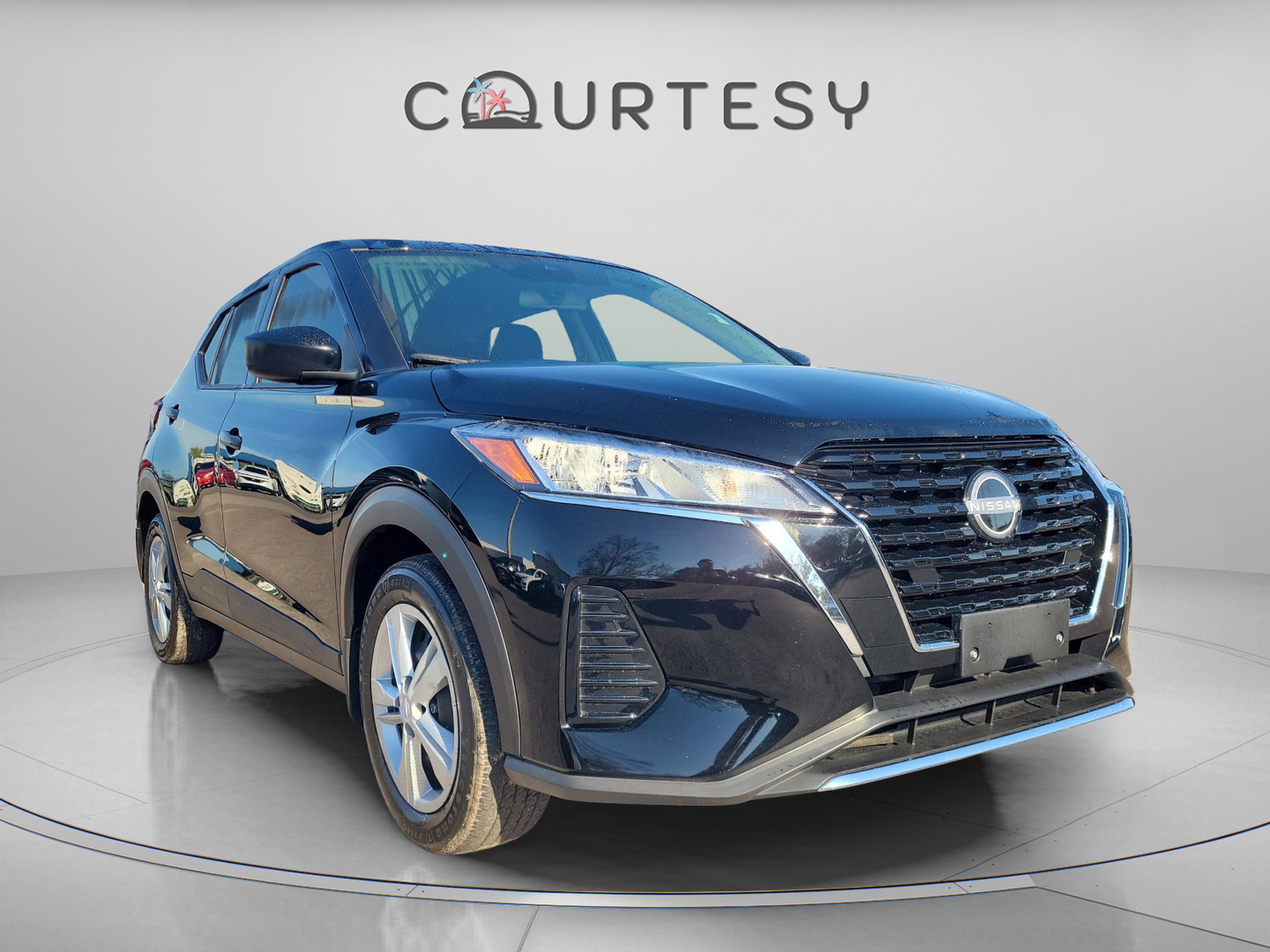 Certified 2024 Nissan Kicks S image 7