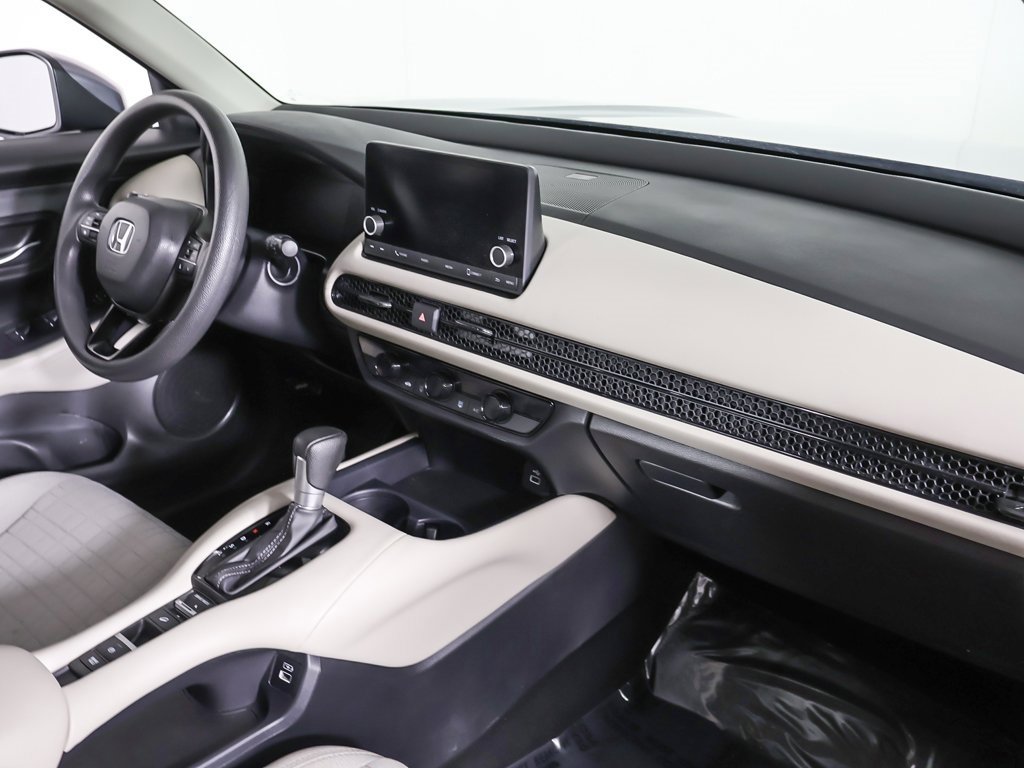 Used 2023 Honda HR-V LX image 24