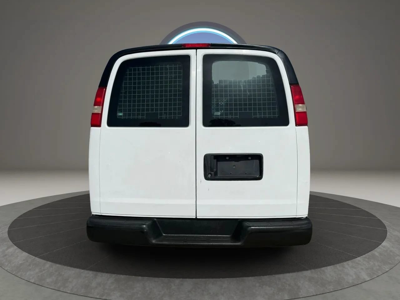 Used 2014 Chevrolet Express 1500 RWD image 14