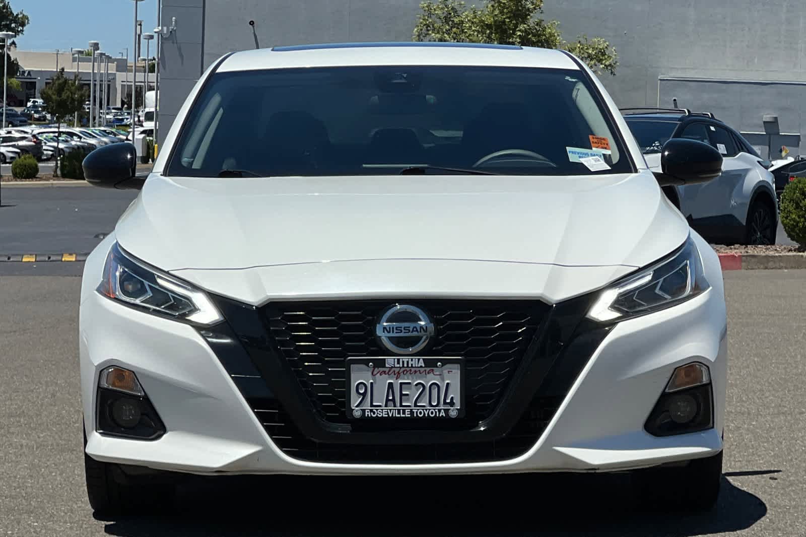 Used 2022 Nissan Altima 2.5 SR w/ Midnight Edition Package FWD image 10