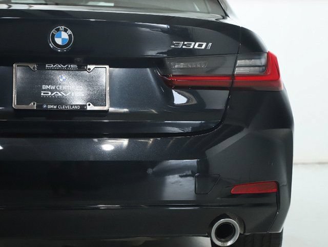 Used 2023 BMW 330i xDrive Sedan w/ Premium Package AWD/4WD image 45