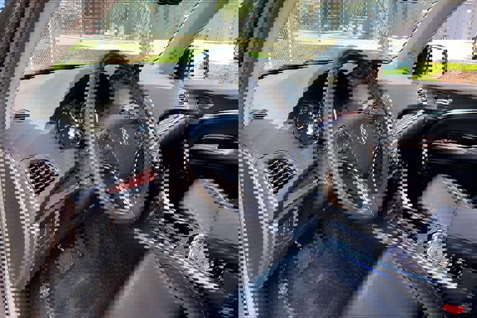 Used 2014 Acura MDX SH-AWD w/ Technology Package image 16