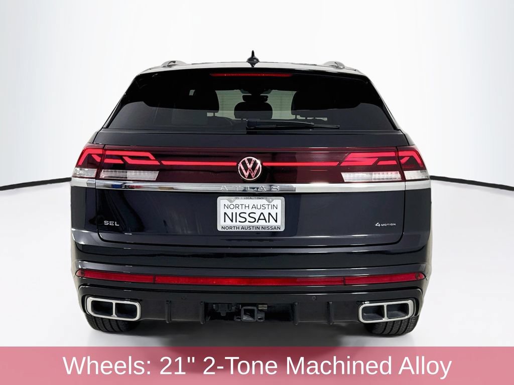 Used 2024 Volkswagen Atlas Cross Sport SEL Premium R-Line AWD/4WD image 6