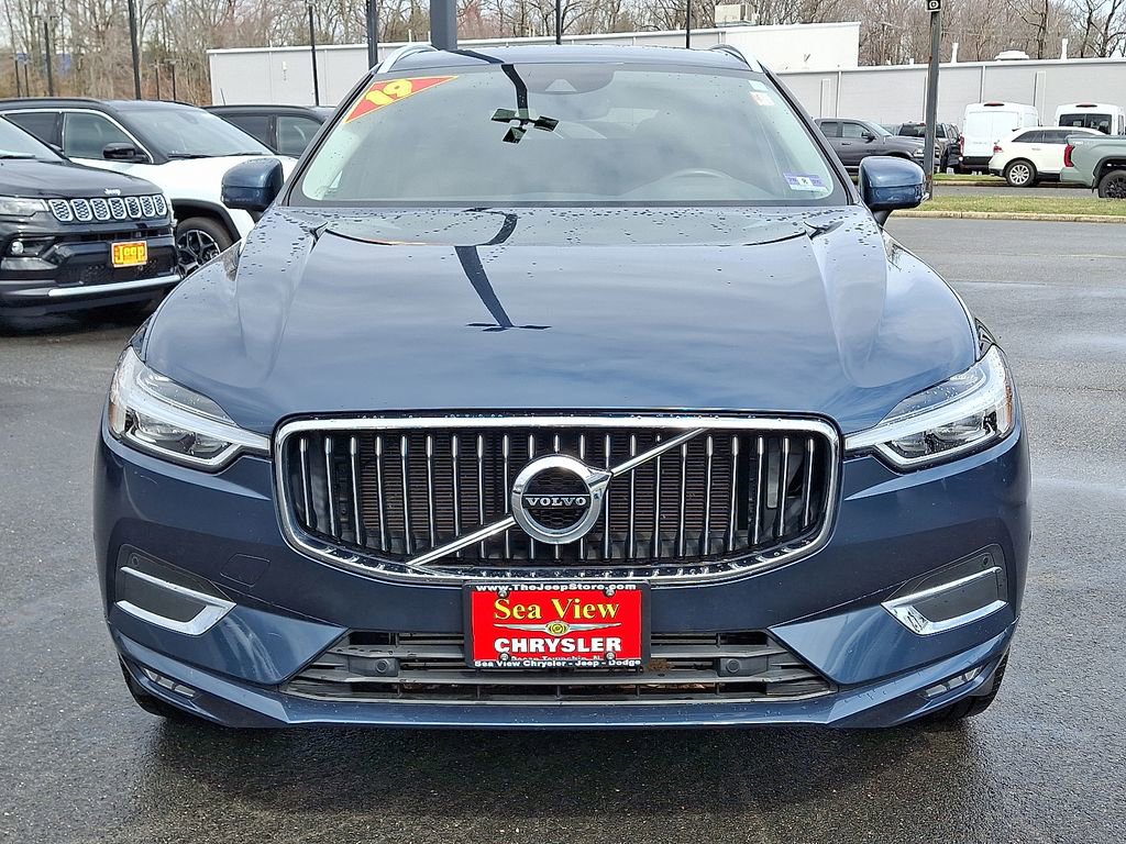 Used 2019 Volvo XC60 T5 Inscription image 2