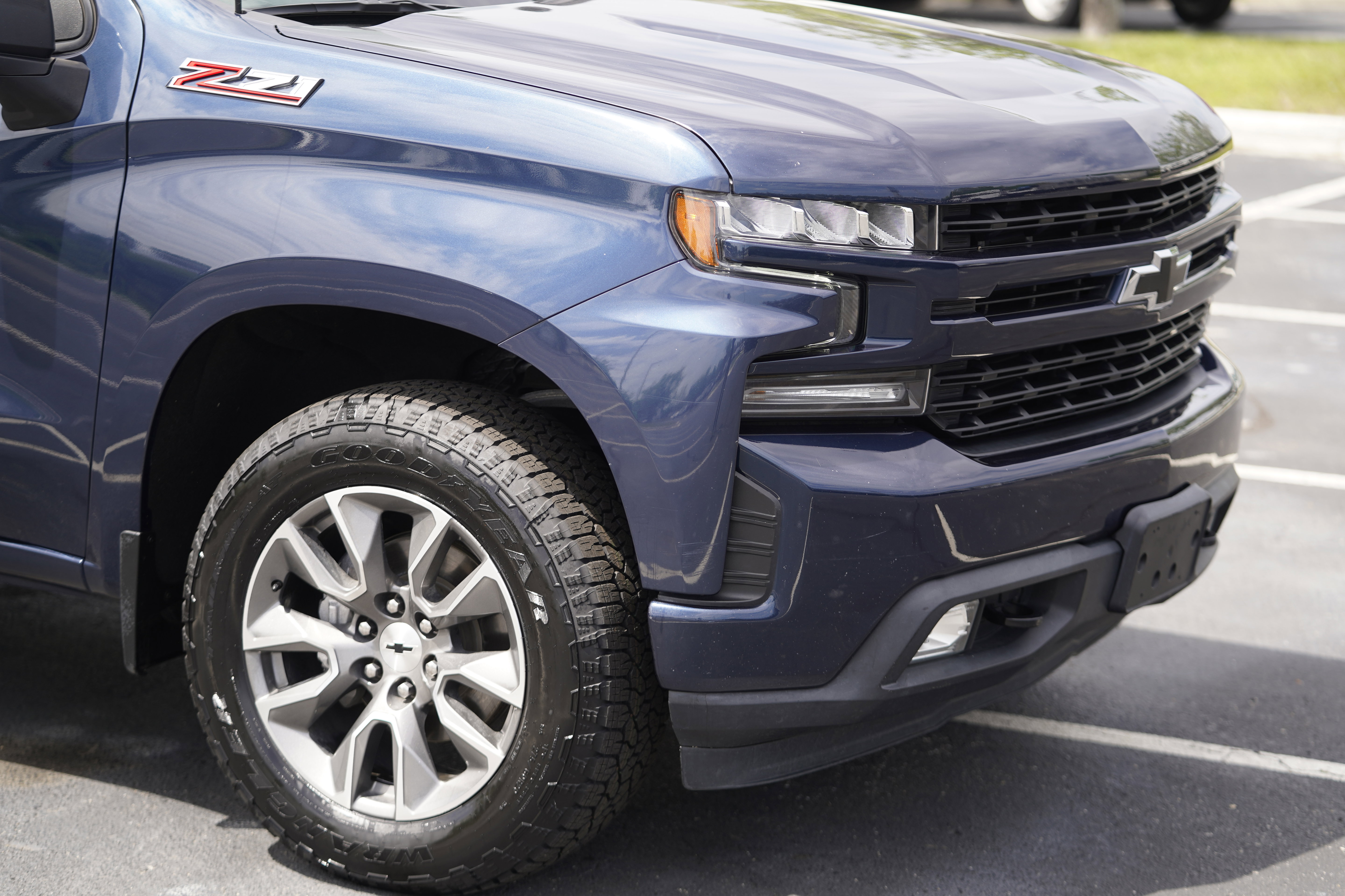 Used 2021 Chevrolet Silverado 1500 RST AWD/4WD image 38