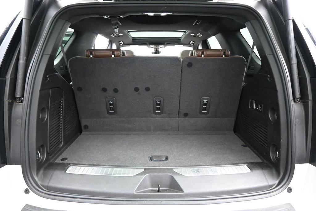 Used 2022 Chevrolet Tahoe High Country AWD/4WD image 29