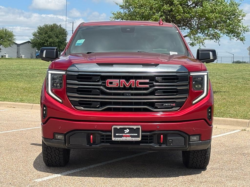 Used 2024 GMC Sierra 1500 AT4 w/ Technology Package image 3
