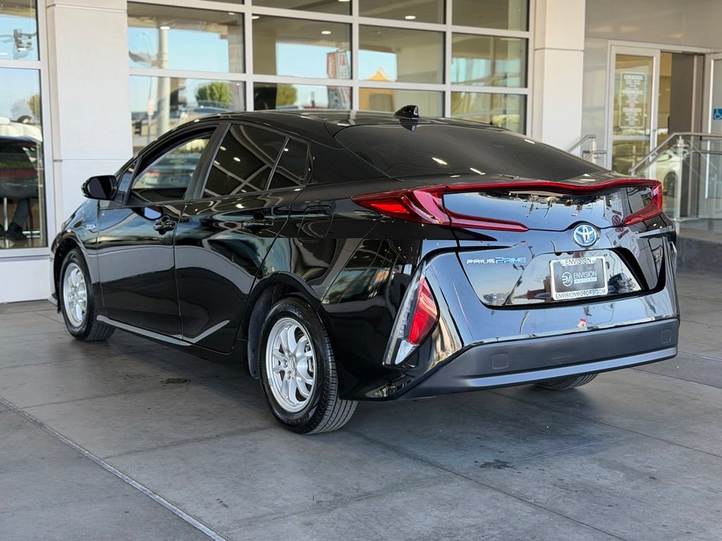 Certified 2021 Toyota Prius Prime LE FWD image 10