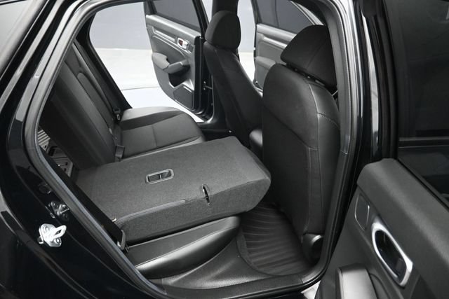 Used 2025 Honda Civic Sport image 26