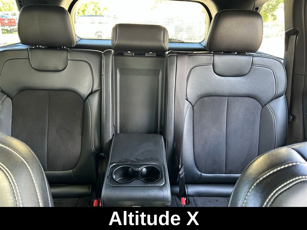 Certified 2024 Jeep Grand Cherokee Altitude image 16