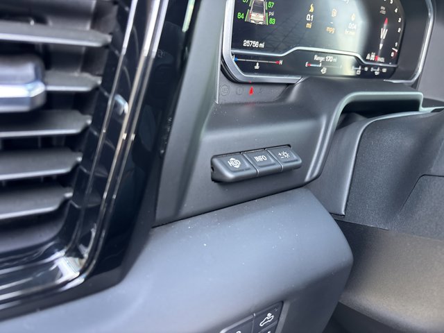 Used 2024 GMC Sierra 2500 AT4 w/ AT4 Premium Plus Package AWD/4WD image 30