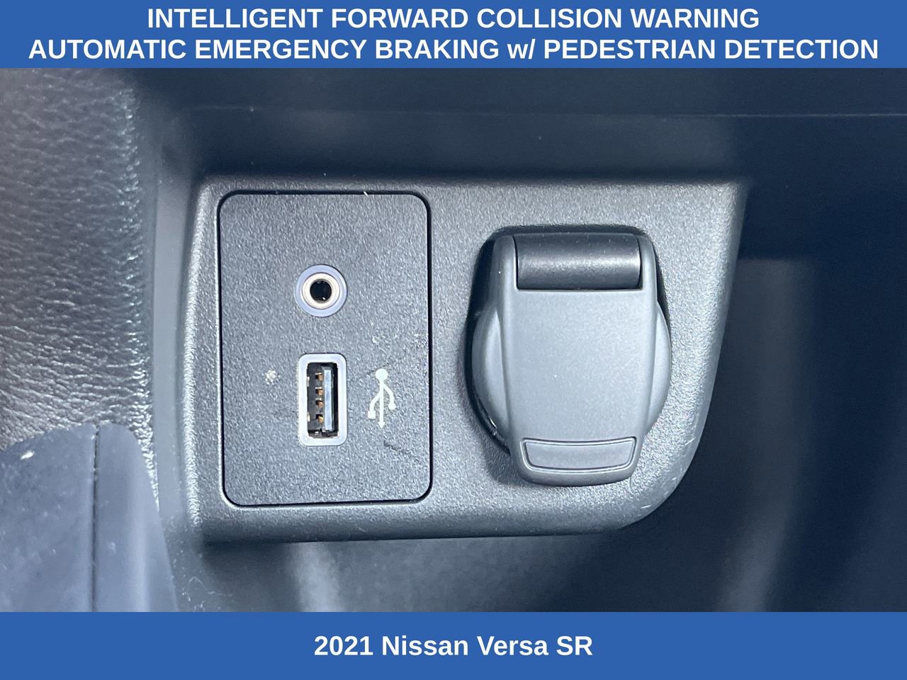 Used 2021 Nissan Versa SR w/ Convenience Package FWD image 7