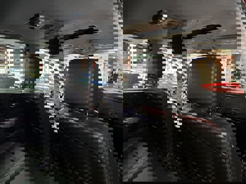 Used 2015 Chevrolet Silverado 1500 LTZ Z71 image 27