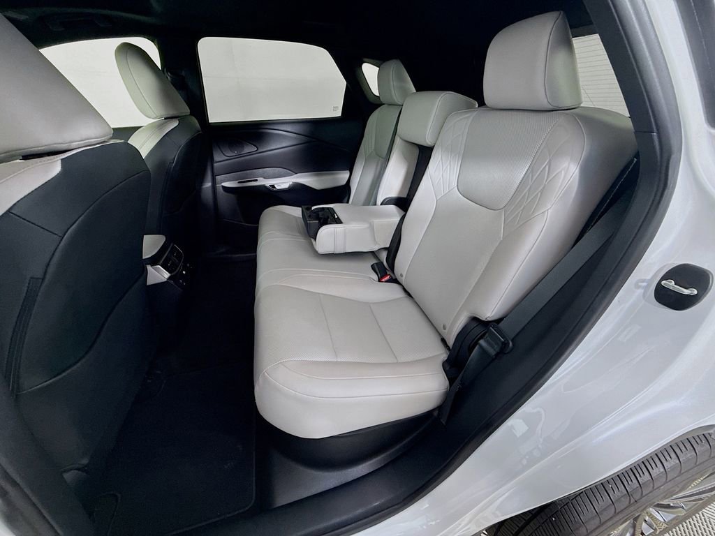 Used 2024 Lexus RX 350 Premium w/ Accessory Package (Z1) FWD image 26