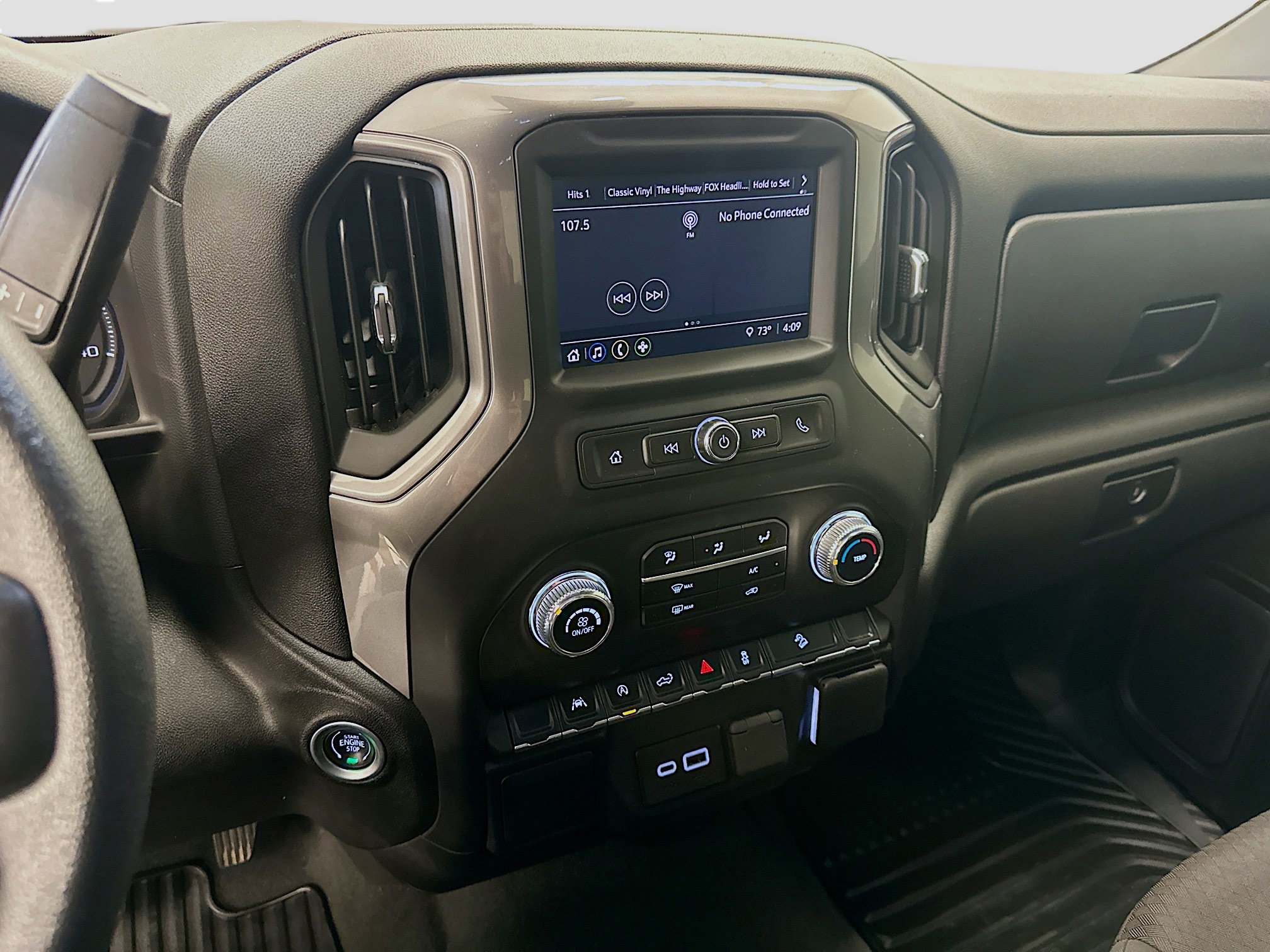 Used 2025 GMC Sierra 1500 Pro w/ Graphite Edition AWD/4WD image 26