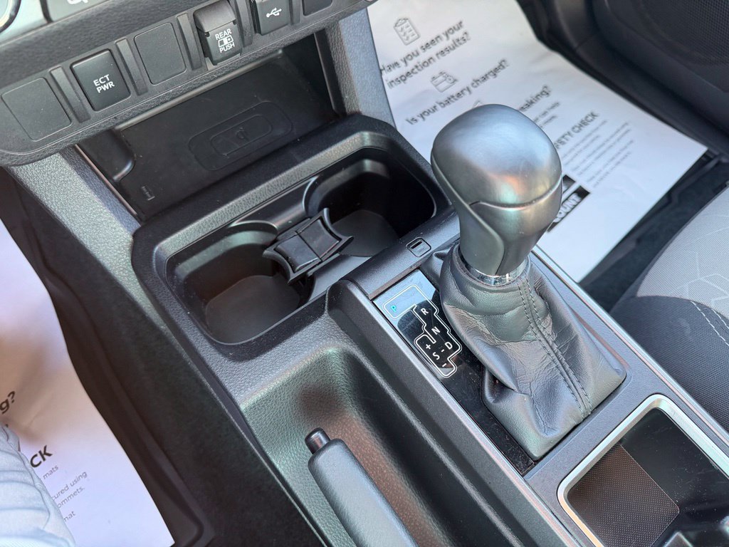 Certified 2023 Toyota Tacoma TRD Sport AWD/4WD image 17