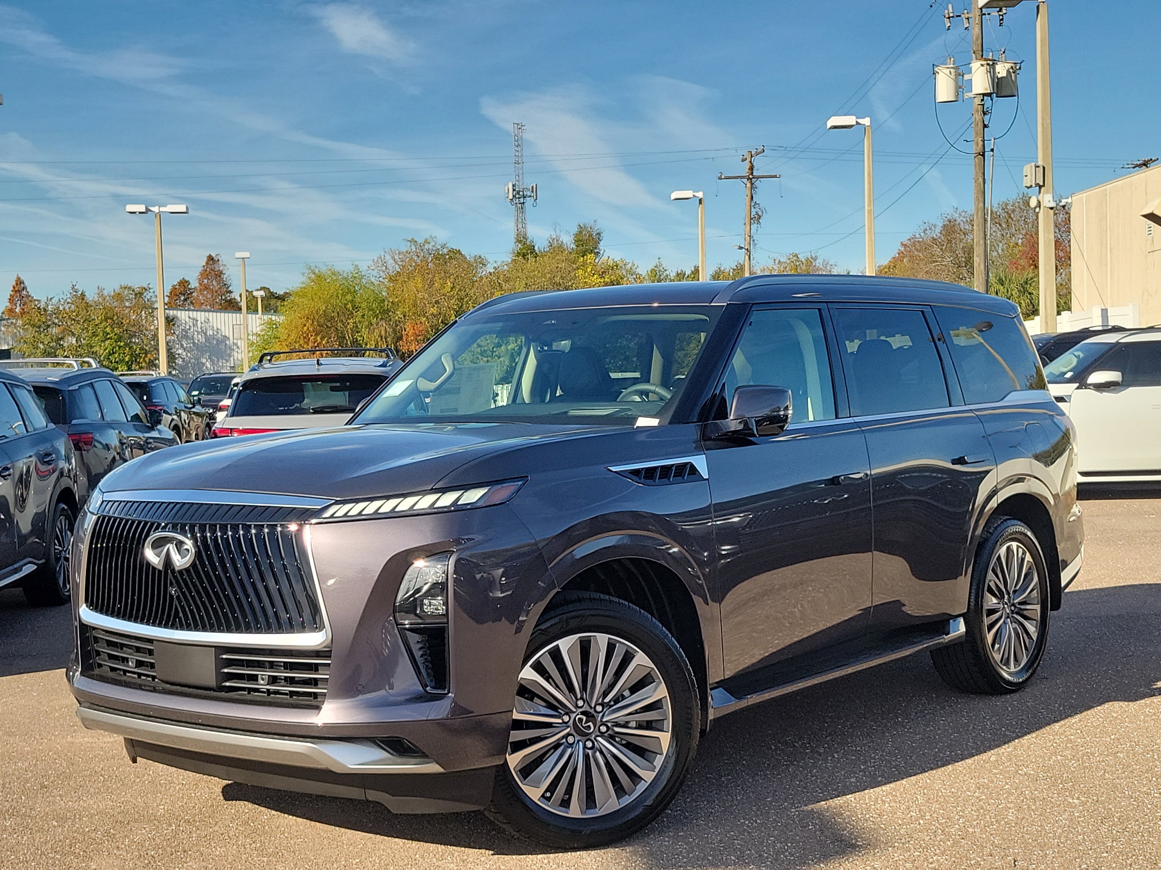 New 2026 INFINITI QX80 Luxe w/ Cargo Package