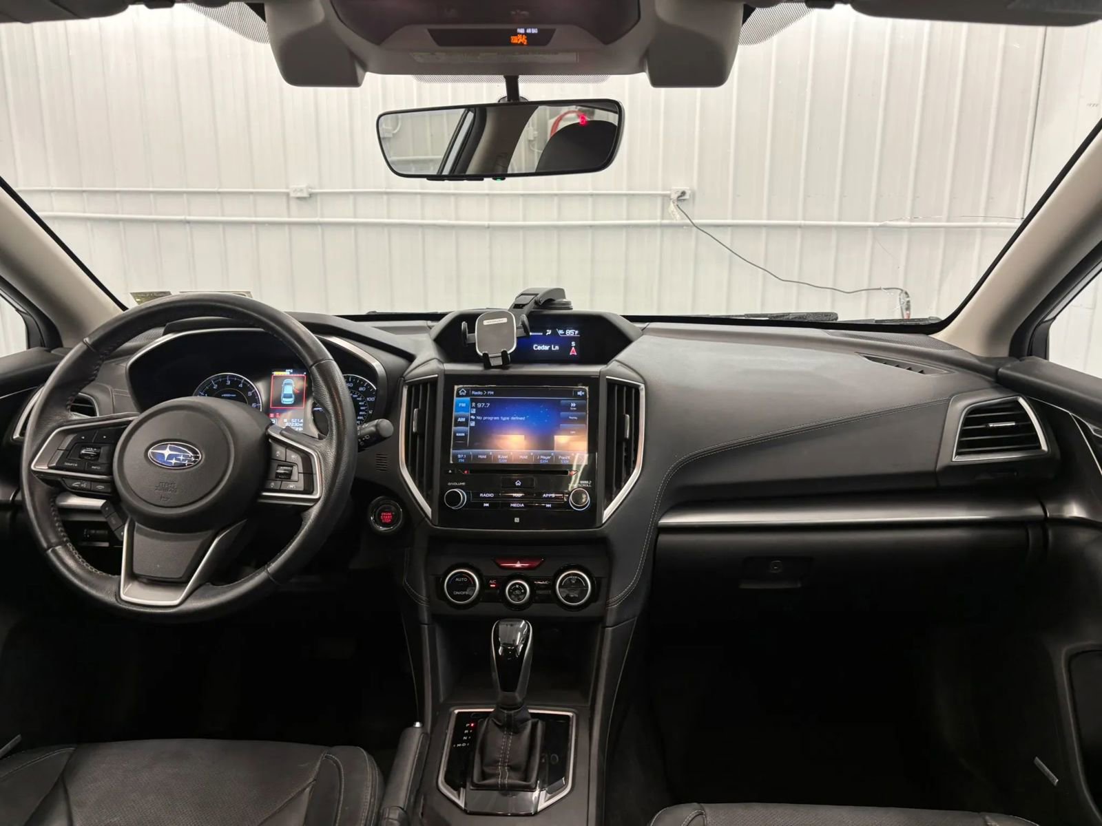 Used 2017 Subaru Impreza 2.0i Limited image 32