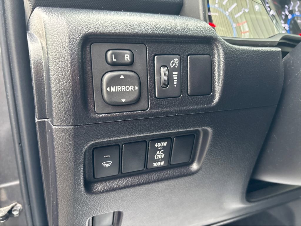 Used 2018 Toyota 4Runner TRD Off-Road Premium image 37