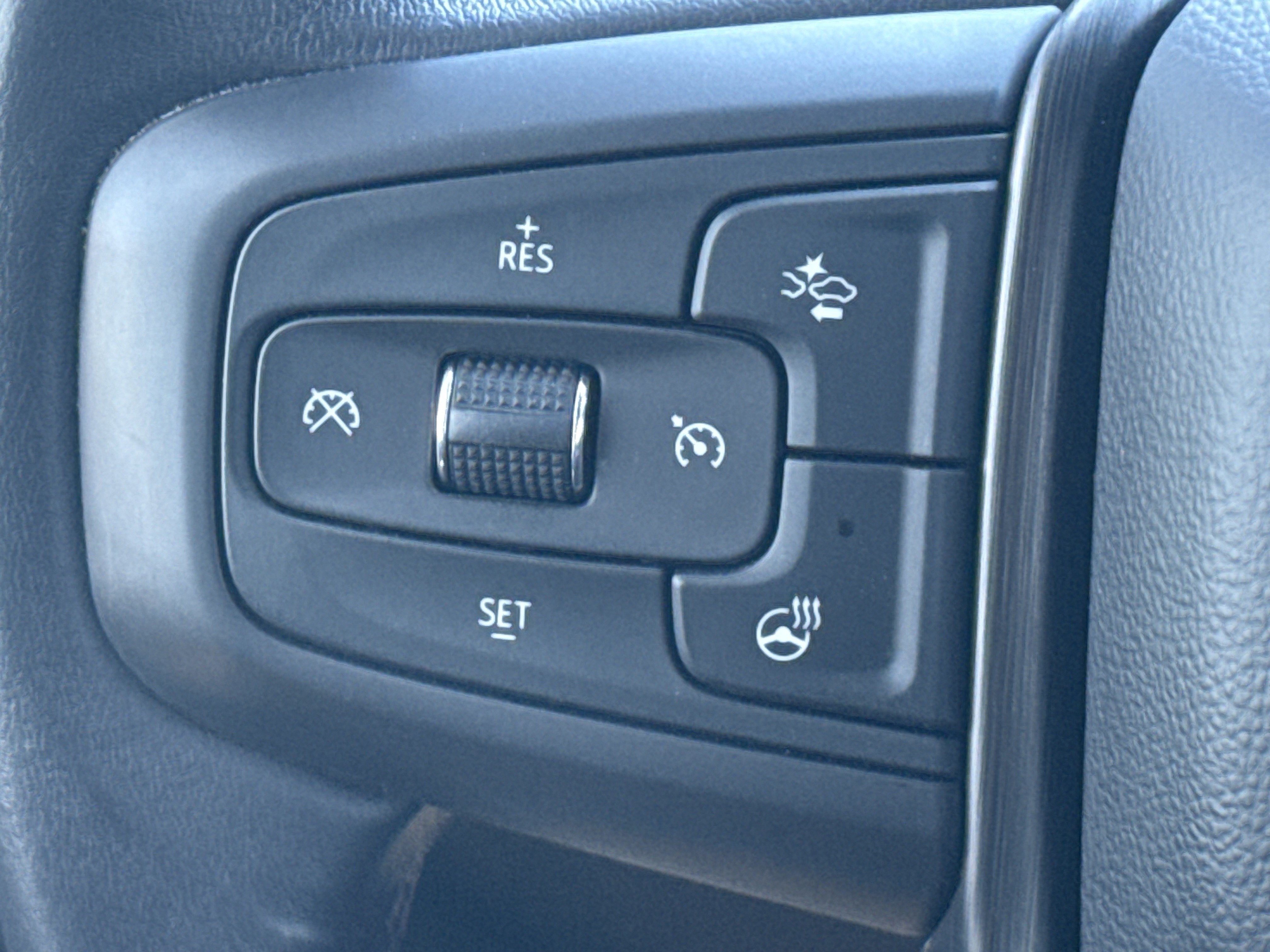 Used 2023 GMC Sierra 1500 AT4X AWD/4WD image 10