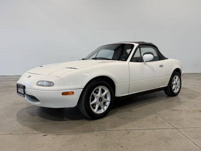 Used 1995 MAZDA MX-5 Miata M-Edition RWD image 1