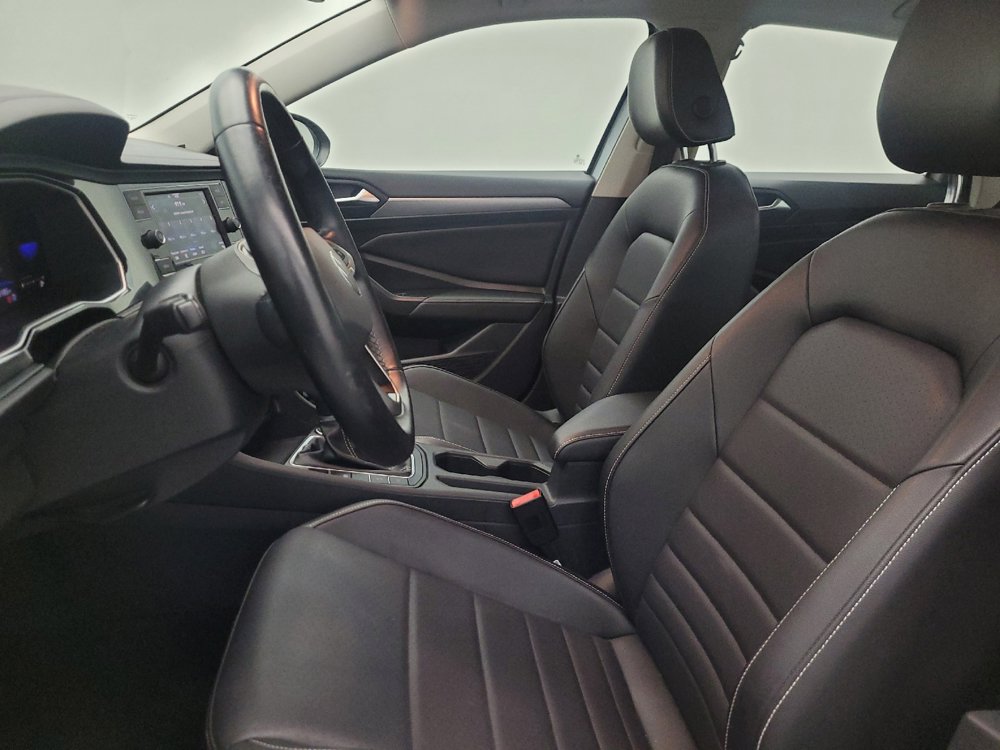 Used 2022 Volkswagen Jetta SE FWD image 17