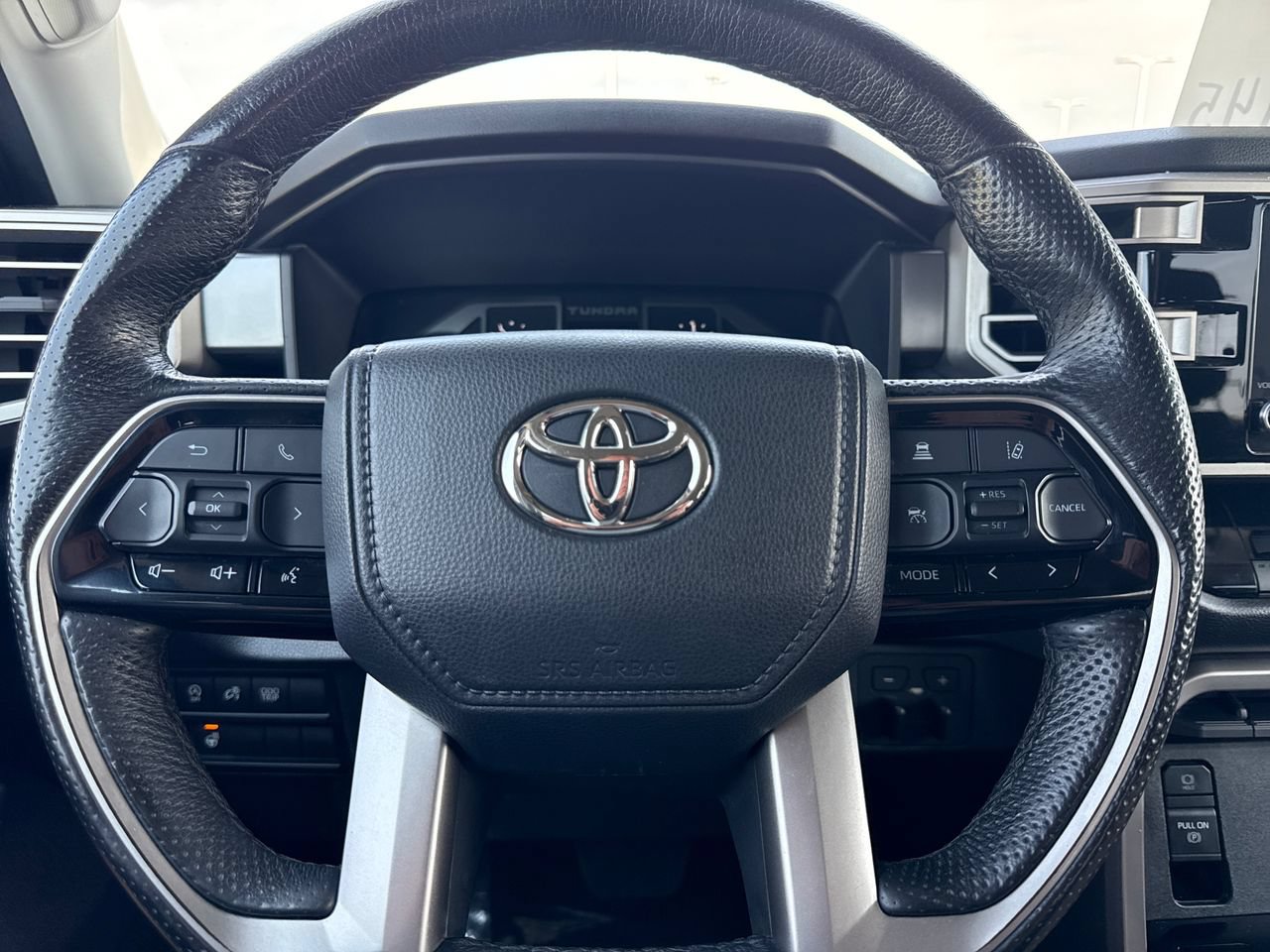 Used 2022 Toyota Tundra SR5 AWD/4WD image 15