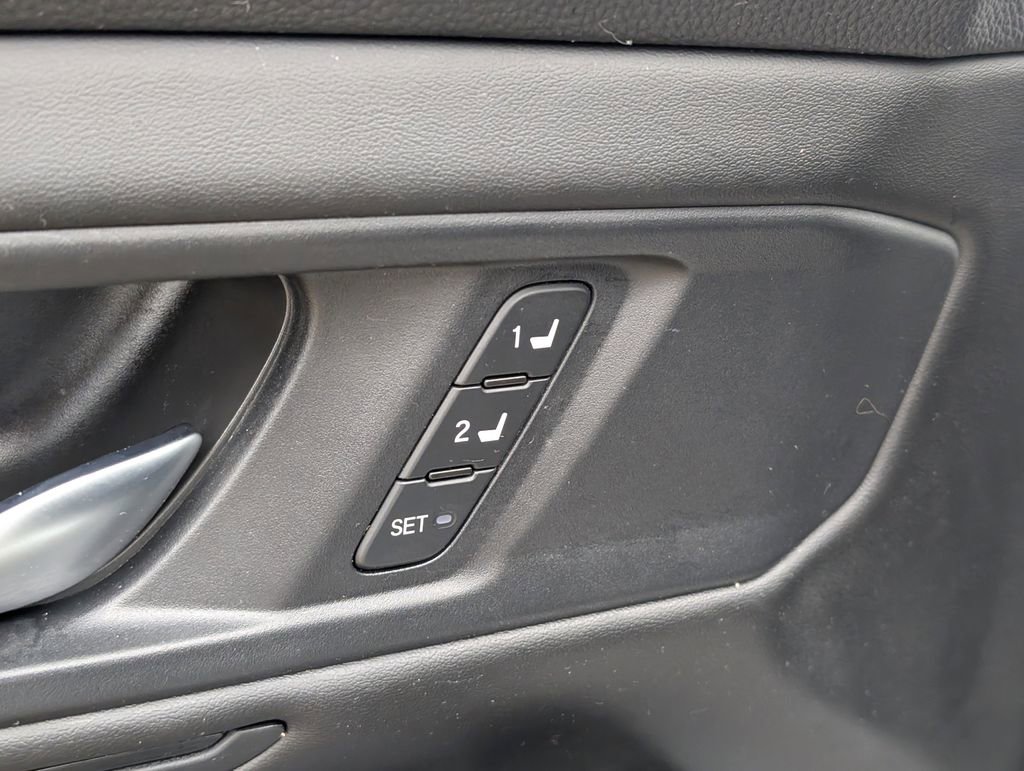 Used 2024 Honda Accord EX-L image 16