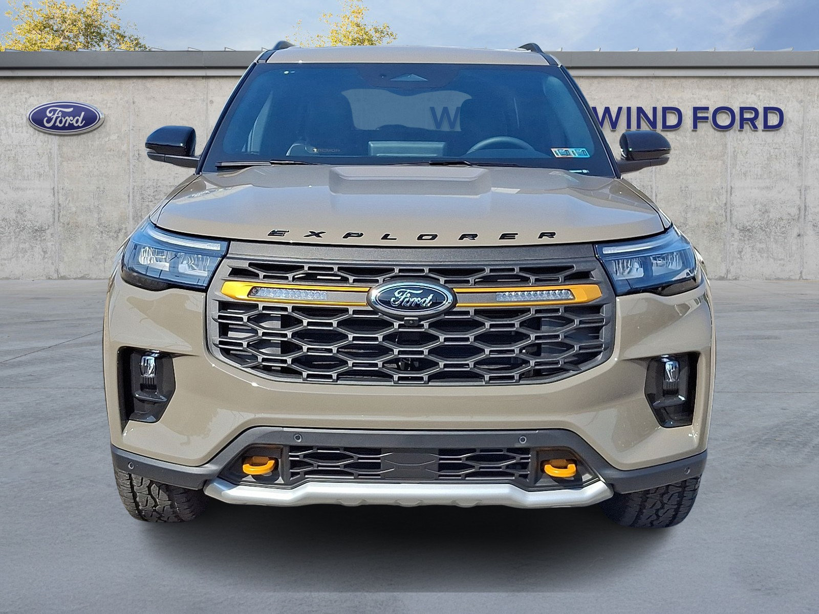 Used 2026 Ford Explorer Tremor w/ Tremor Ultimate Package AWD/4WD image 2