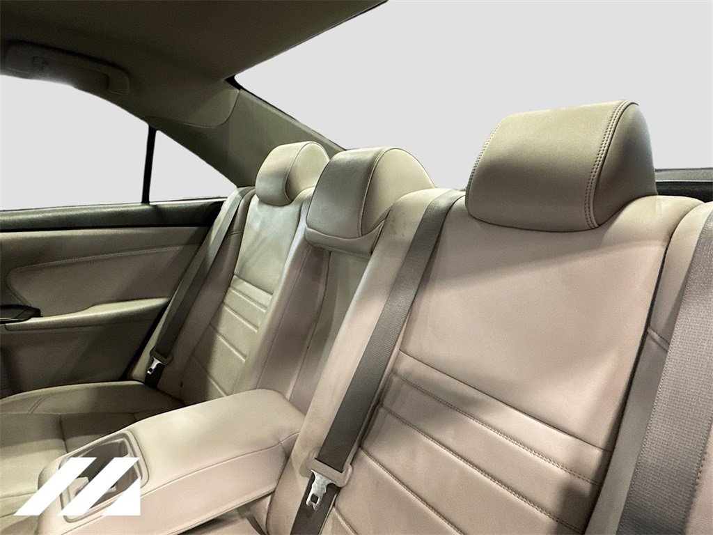 Used 2017 Toyota Camry XLE image 23