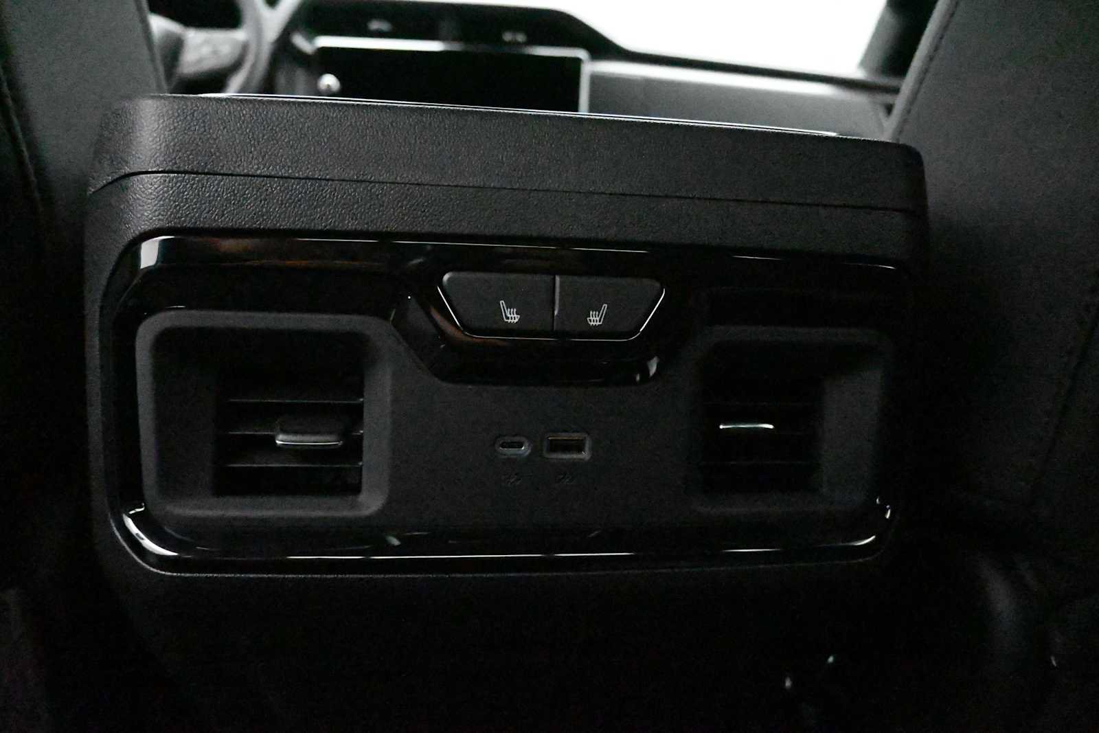 New 2026 GMC Sierra 2500 AT4 w/ AT4 Premium Plus Package AWD/4WD image 22