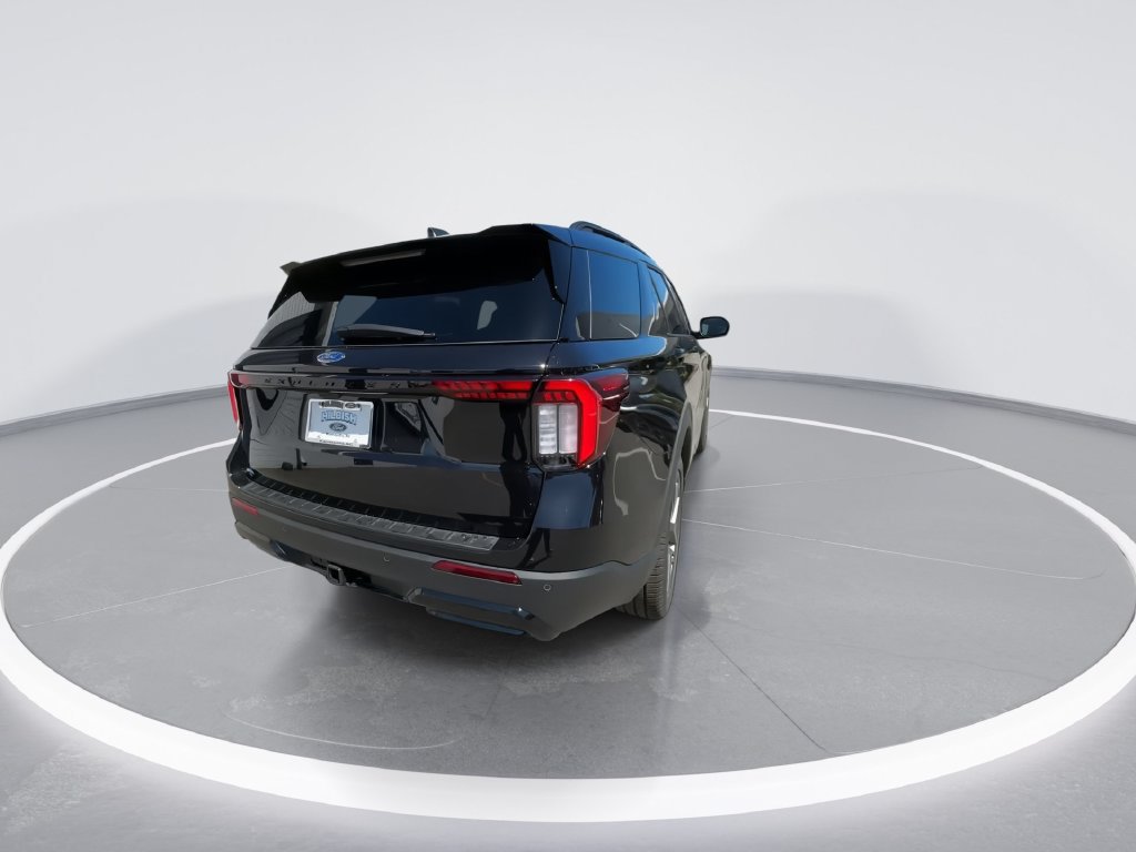New 2026 Ford Explorer ST-Line w/ ST-Line Street Pack RWD image 7
