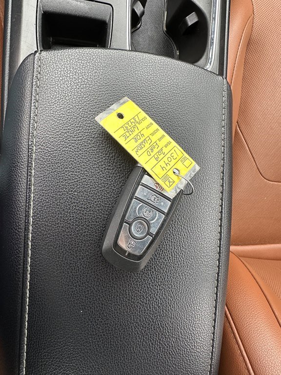 Used 2019 Ford Fusion Titanium image 22