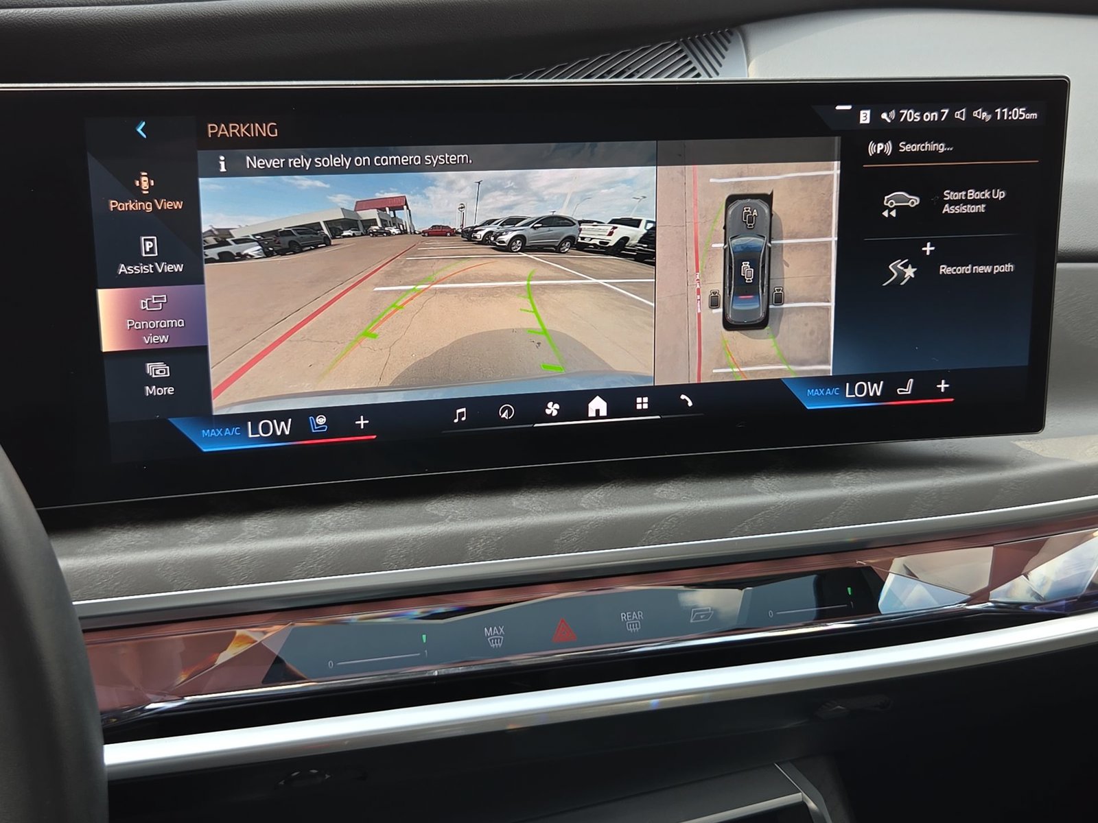 Used 2024 BMW i7 eDrive50 RWD image 15