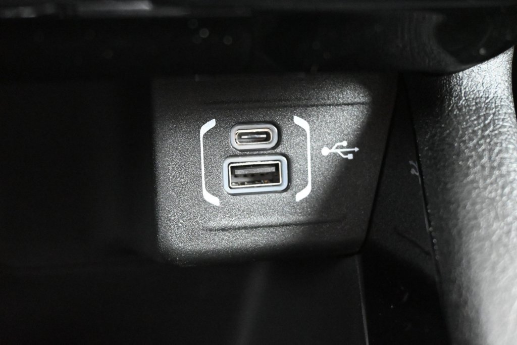 New 2026 Jeep Compass Latitude AWD/4WD image 12