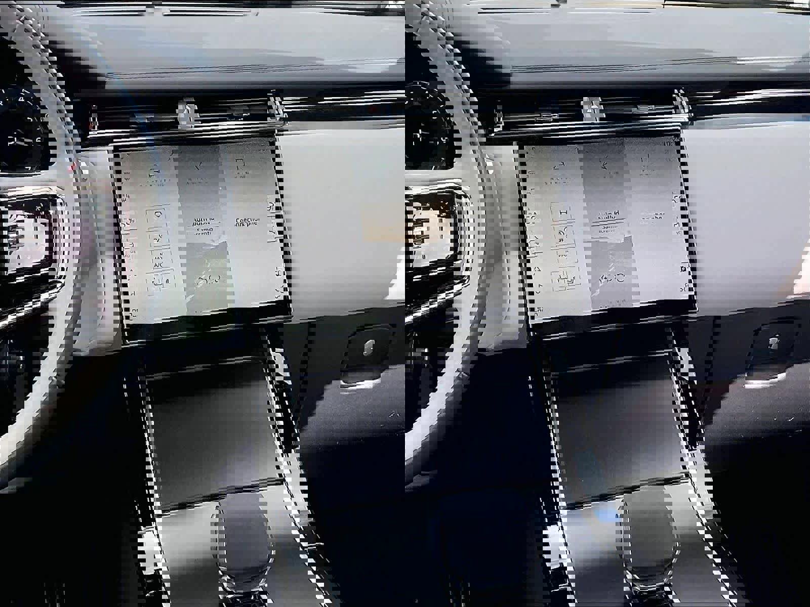 Used 2026 Land Rover Range Rover Velar Dynamic SE image 8