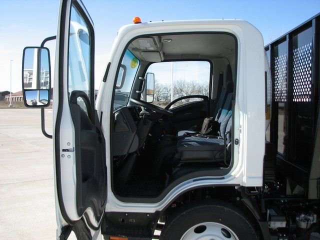 New 2023 Chevrolet Low Cab Forward 5500XD image 18