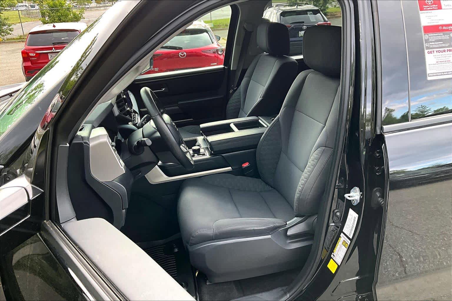 Used 2023 Toyota Tundra SR5 w/ SR5 Convenience Package AWD/4WD image 8