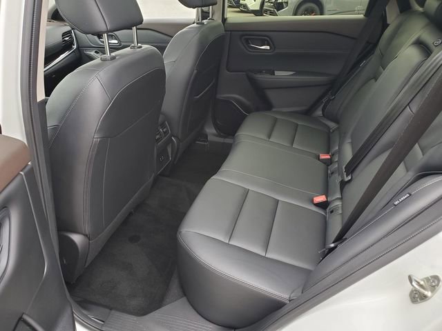 Certified 2023 Nissan Rogue SL image 13