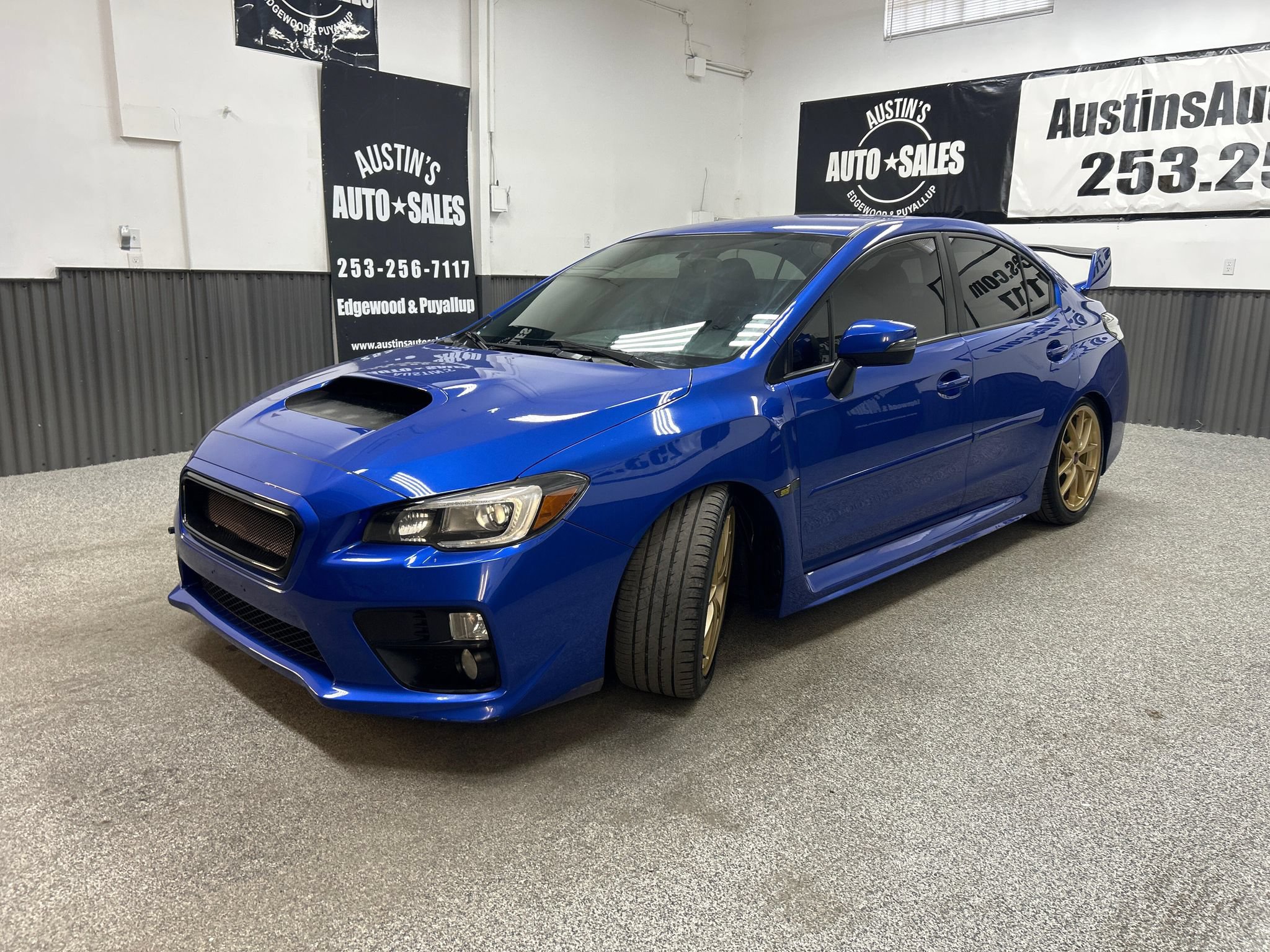 Used 2015 Subaru WRX STI Launch Edition AWD/4WD image 3