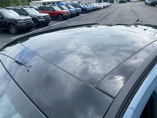 New 2024 Ford Escape Platinum w/ Premium Technology Package AWD/4WD image 38