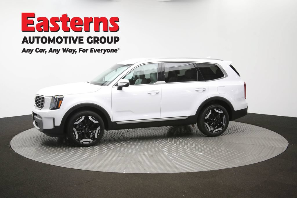 Used 2023 Kia Telluride S FWD image 60