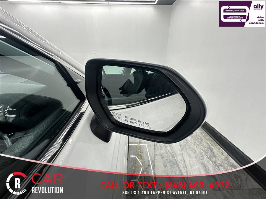 Used 2022 Toyota Camry SE FWD image 48
