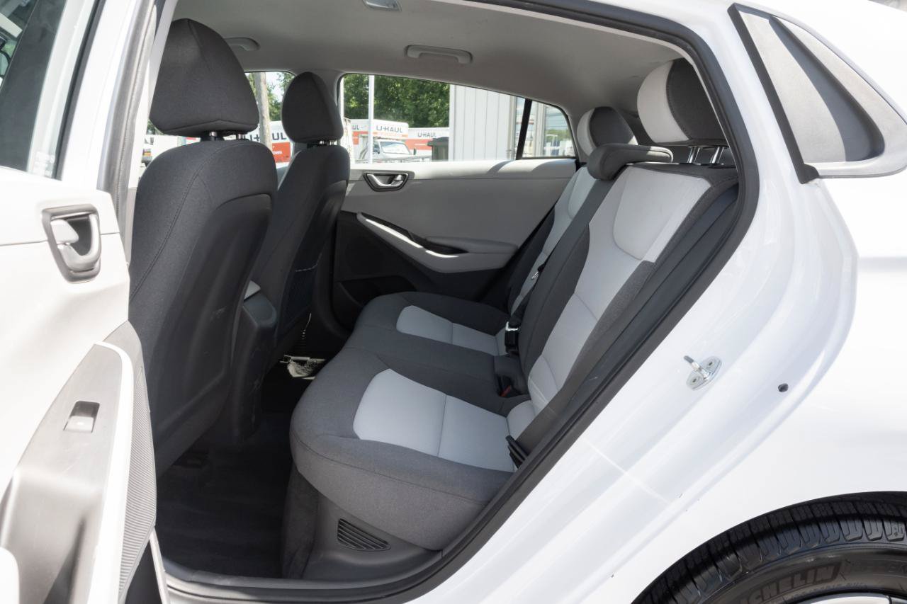 Used 2020 Hyundai Ioniq Blue FWD image 17