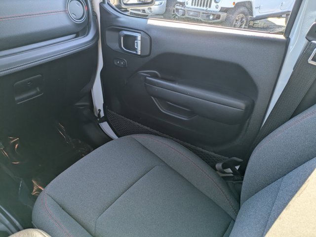 Certified 2024 Jeep Wrangler Unlimited Rubicon image 15