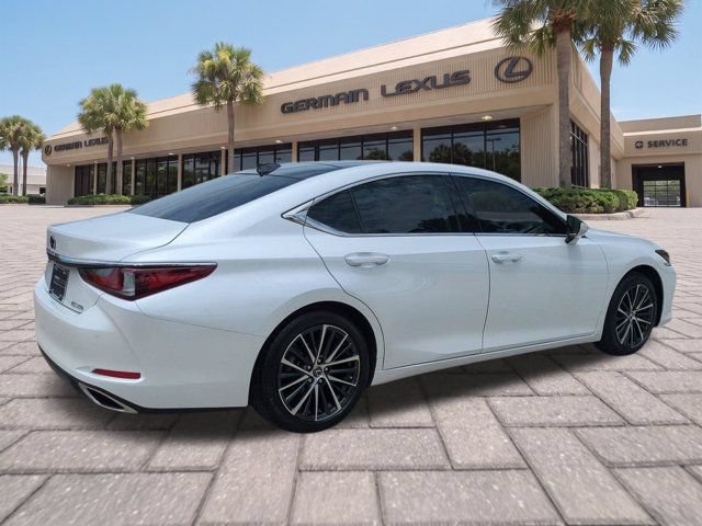 Certified 2025 Lexus ES 350 w/ Premium Package FWD image 4