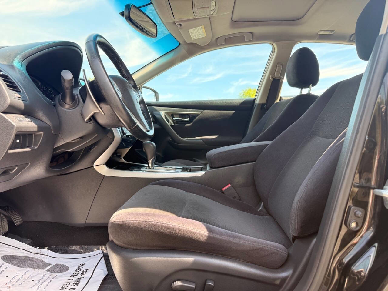 Used 2013 Nissan Altima 3.5 SV w/ Navigation Pkg FWD image 12