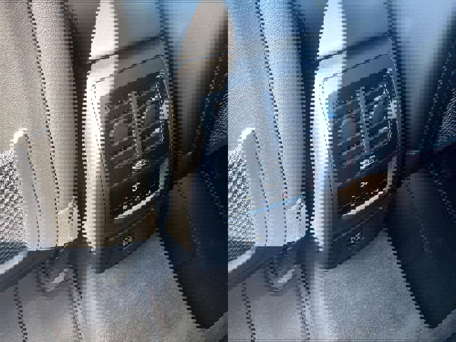 Certified 2024 BMW X3 xDrive30i w/ Premium Package image 34