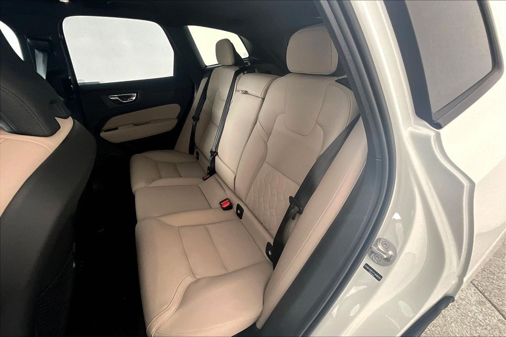New 2026 Volvo XC60 B5 Plus w/ Protection Package Premier AWD/4WD image 13