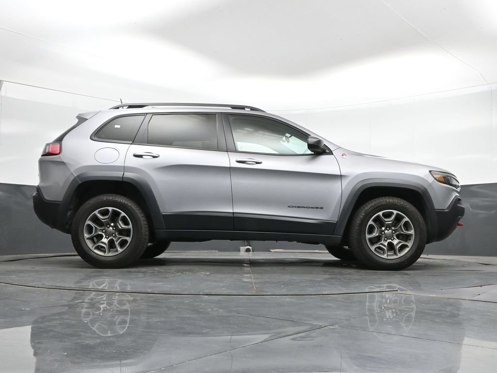 Used 2020 Jeep Cherokee Trailhawk AWD/4WD image 43